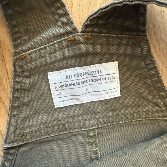 REI Trailsmith Overalls - Picture 3 of 4